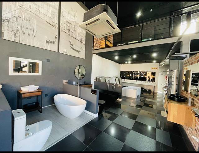 320M² RETAIL TO LET IN FOURWAYS